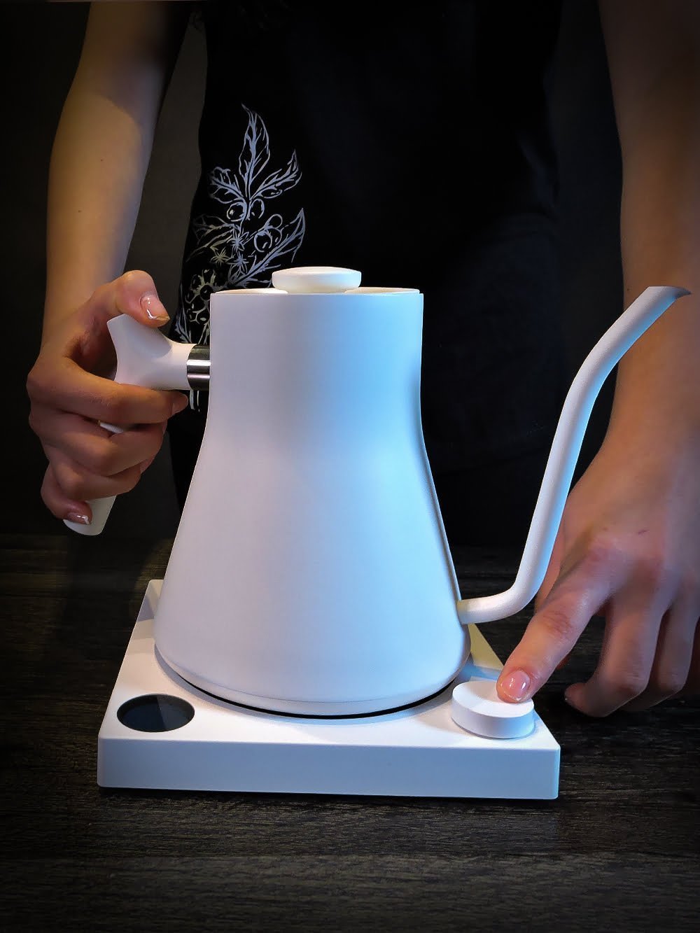 FELLOW Stagg EKG Electric Pour Over Kettle (White)